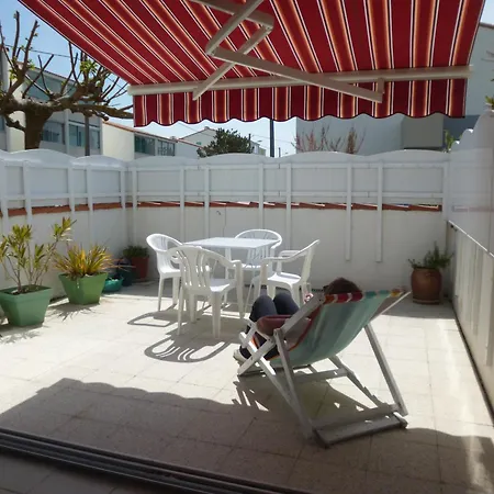 Beau T3 En Rez-de-jardin 200m De La Apartment Saint-Hilaire-de-Riez